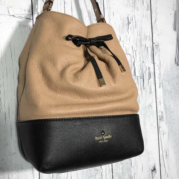 Kate Spade Taupe/Black Leather Bucket Bag - Picture 3 of 11